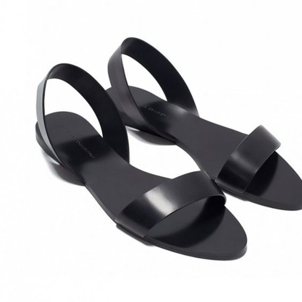 Zara Basic Collection Leather Sandal Size 7 / Size 38